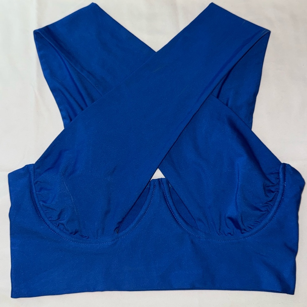 Royal blue cross straps cropped top.